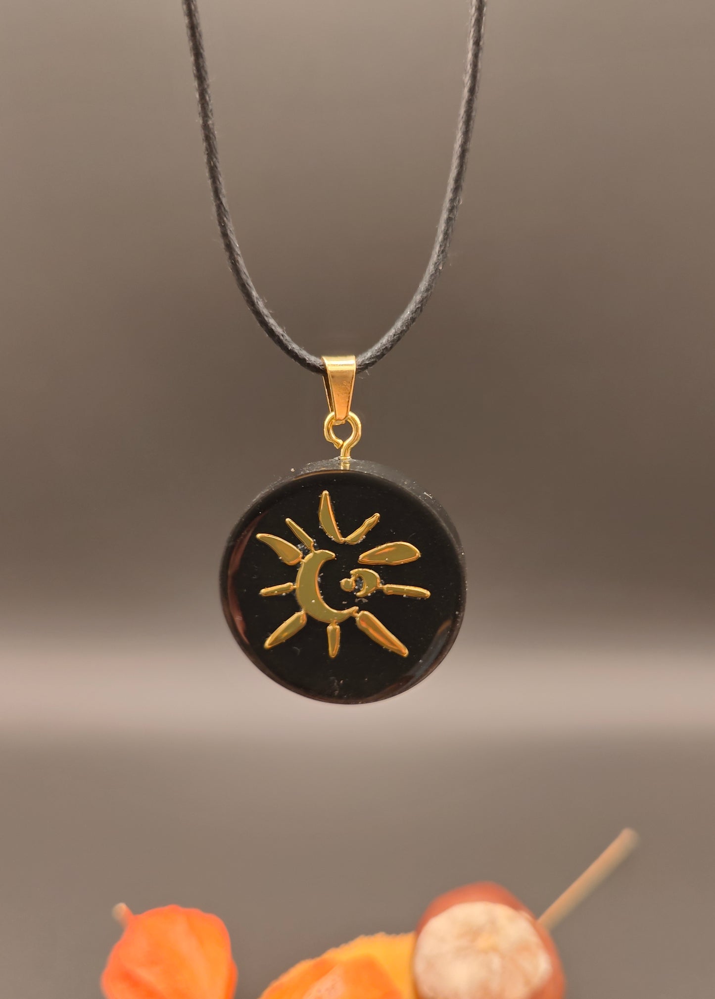 Orgon-Amulett mit Sonne/Mond-Symbol