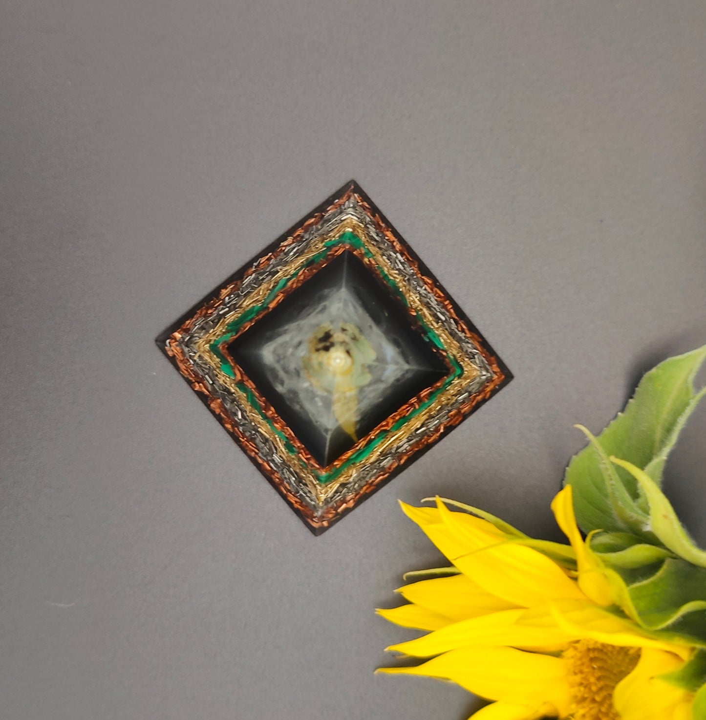 Mini-Pyramide - Metall Natur