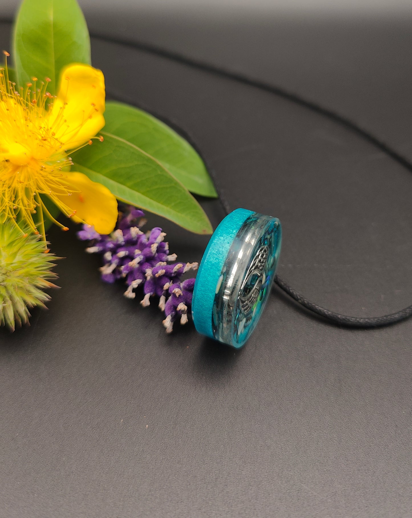 Orgon-Amulett mit Abalone-Muscheln