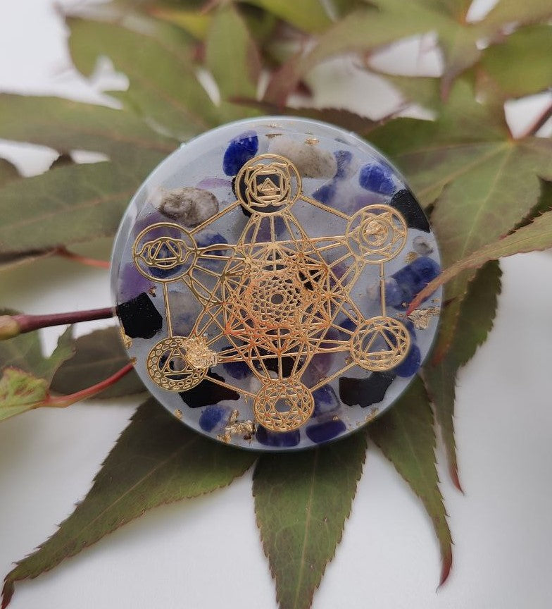 Mitfahrer-Orgonit Metatrons-Würfel