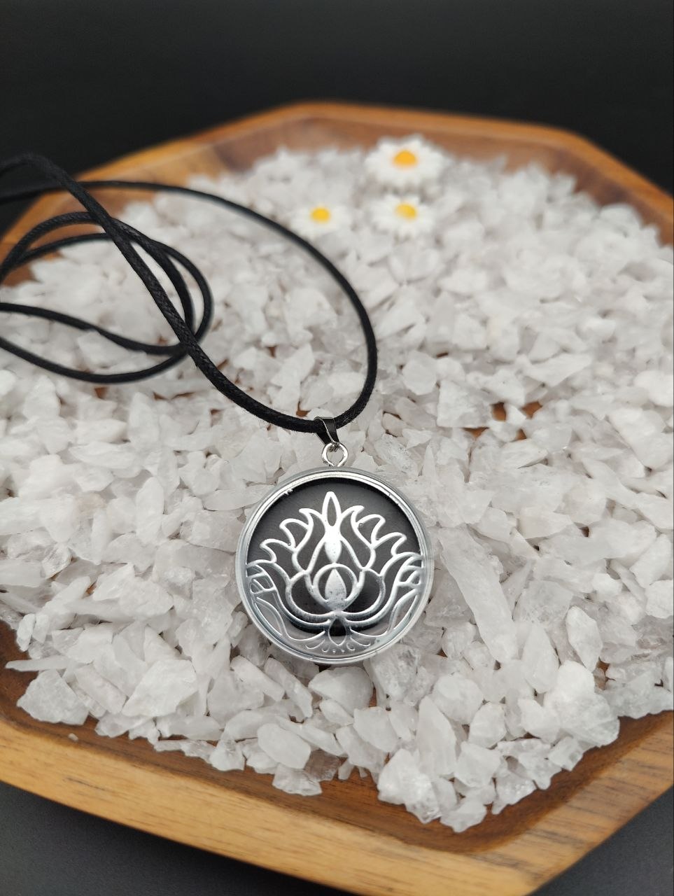 Orgon-Amulett mit Lotus Blume