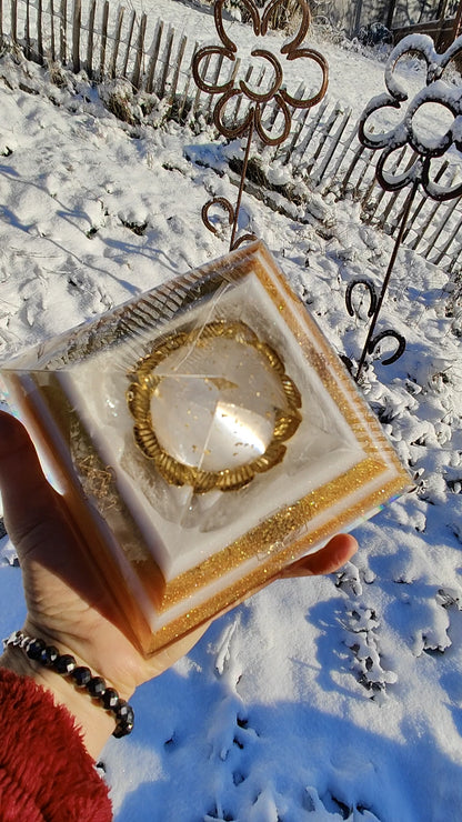 Pyramide Licht & Frieden