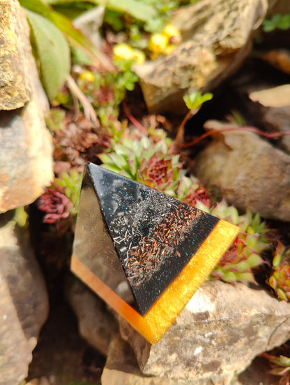 Mini-Shungit-Pyramide