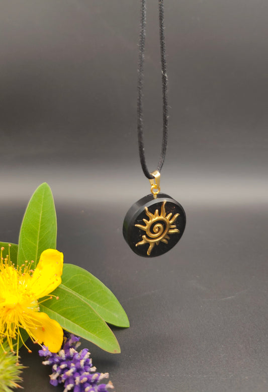 Orgon-Amulett mit goldener Sonne