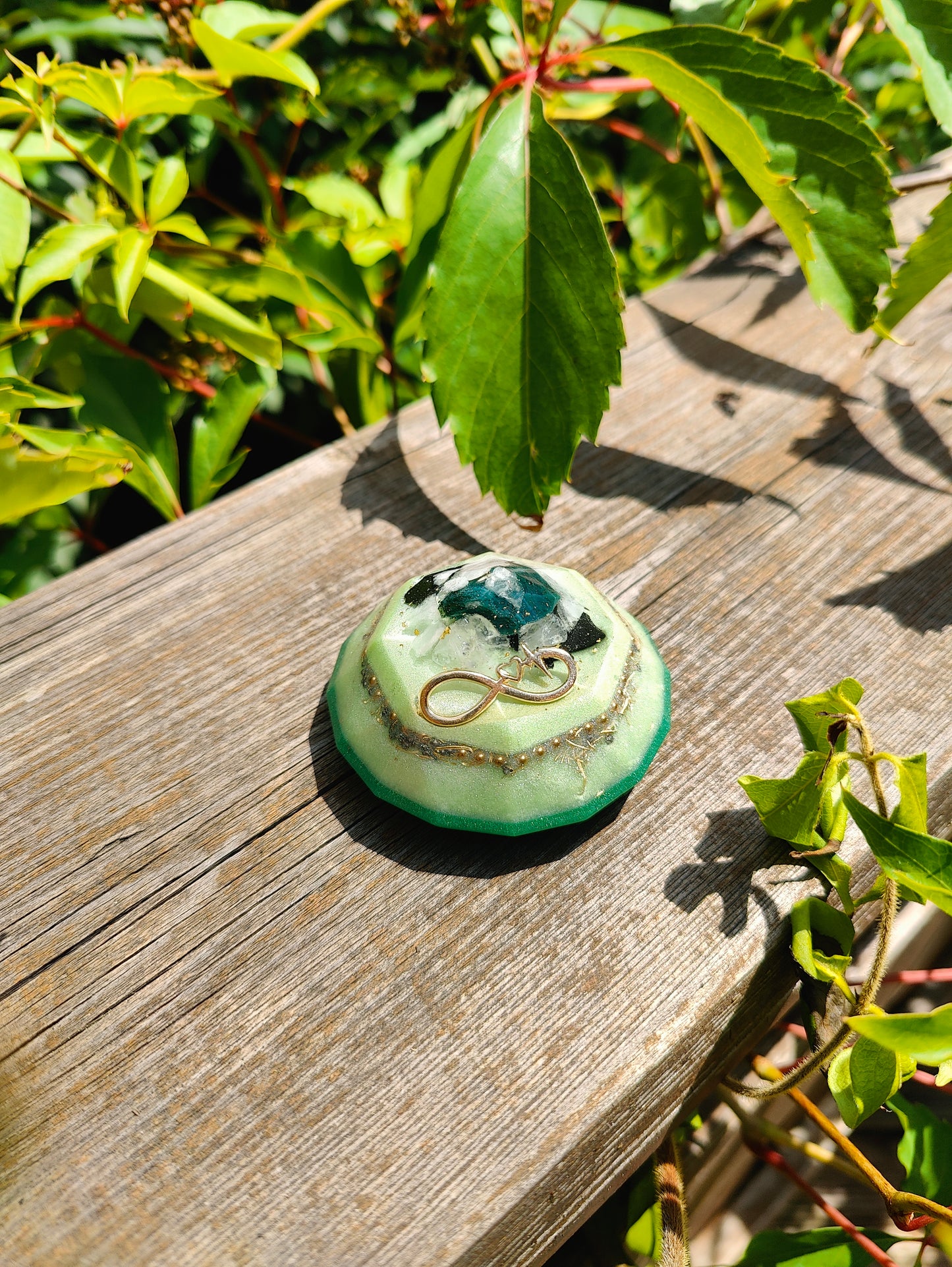 Diamant Orgonit mit Heliotrop