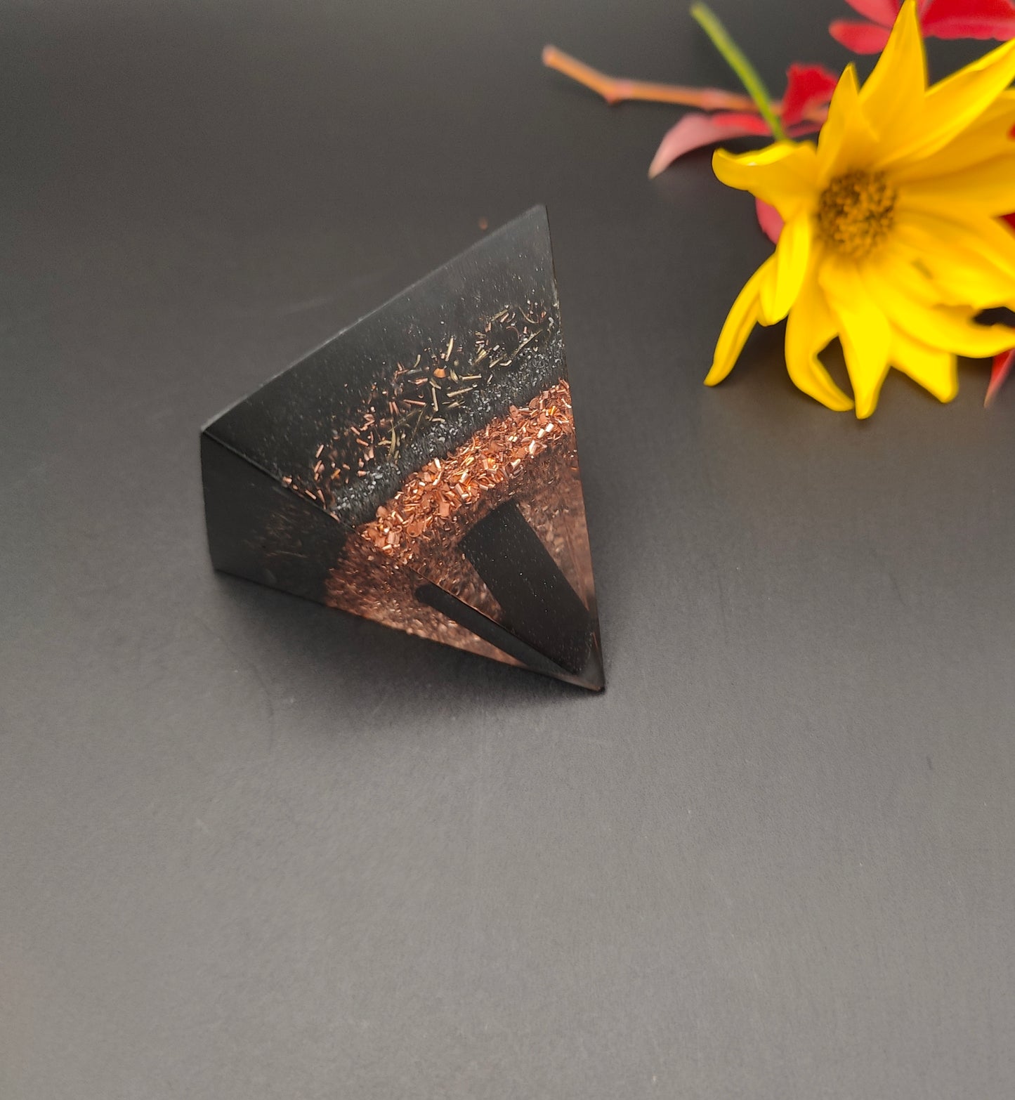 Mini-Shungit-Pyramide
