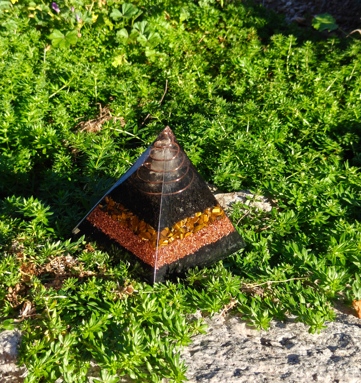 Pyramide "Elementare Kraft"