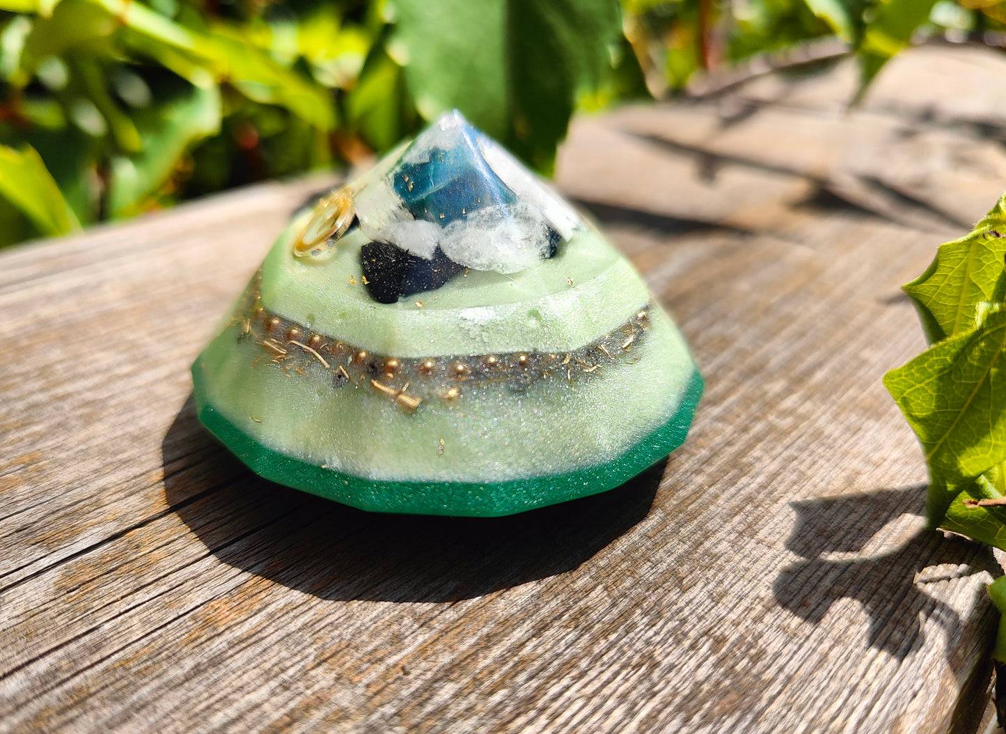 Diamant Orgonit mit Heliotrop