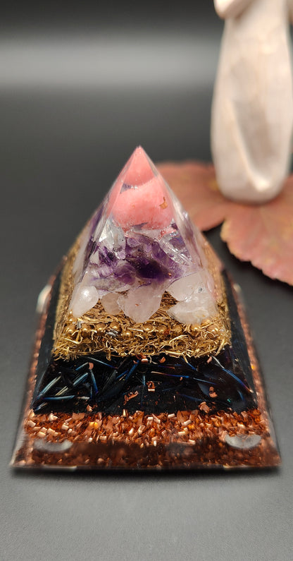 kleine Pyramide "Harmonie von Herz und Geist"