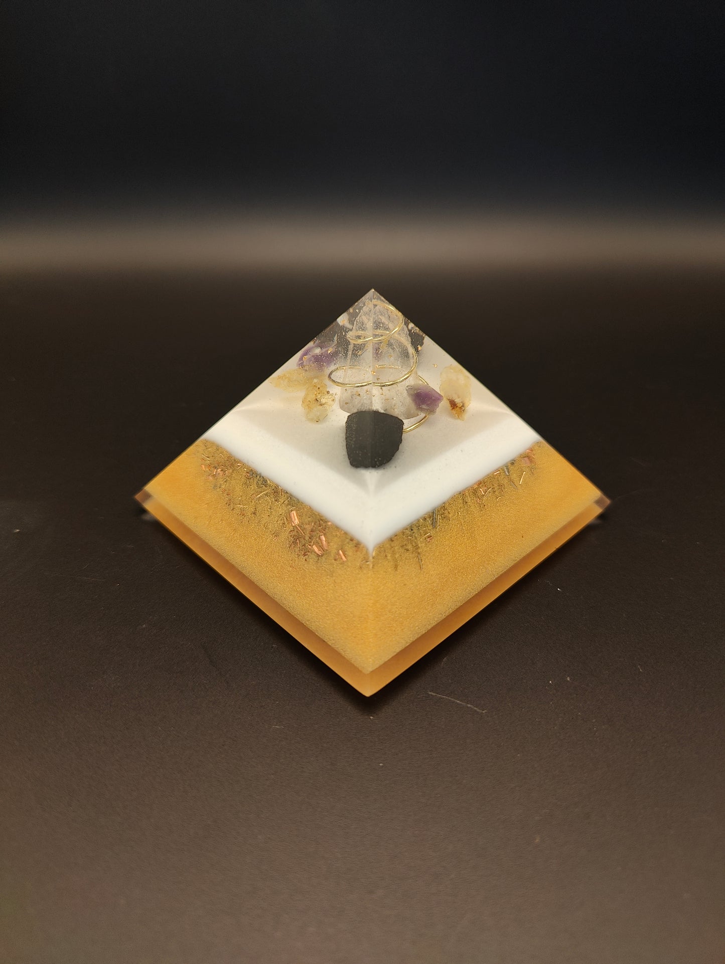 Pyramide "Lichtvolle Reinigung"