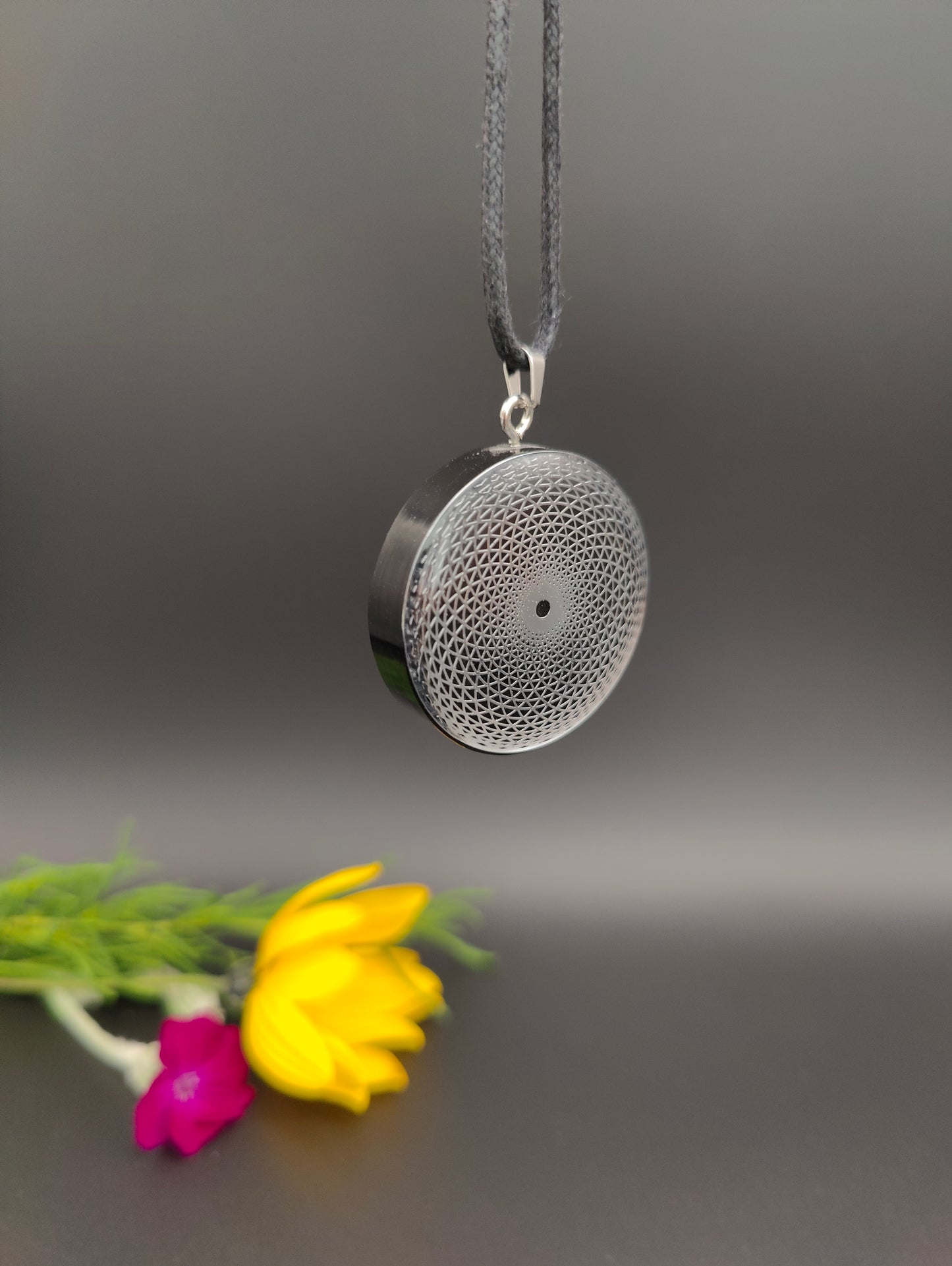 Orgon-Amulett mit silbernem Torus
