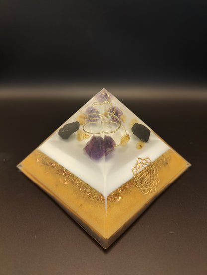 8-seitige Pyramide "Lichtvolle Reinigung"