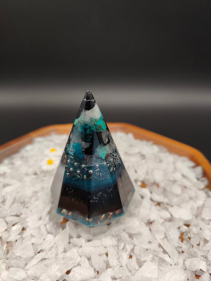 8-seitige Mini Pyramide "Herz & Erdung"